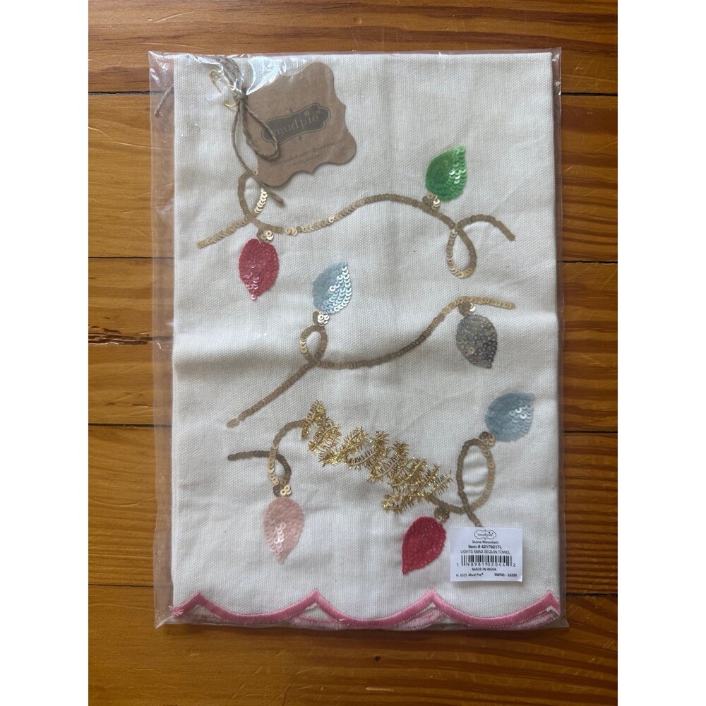 NWT Mudpie Kitchen Towel